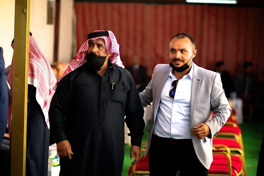 هل يرثى السيف والقلم