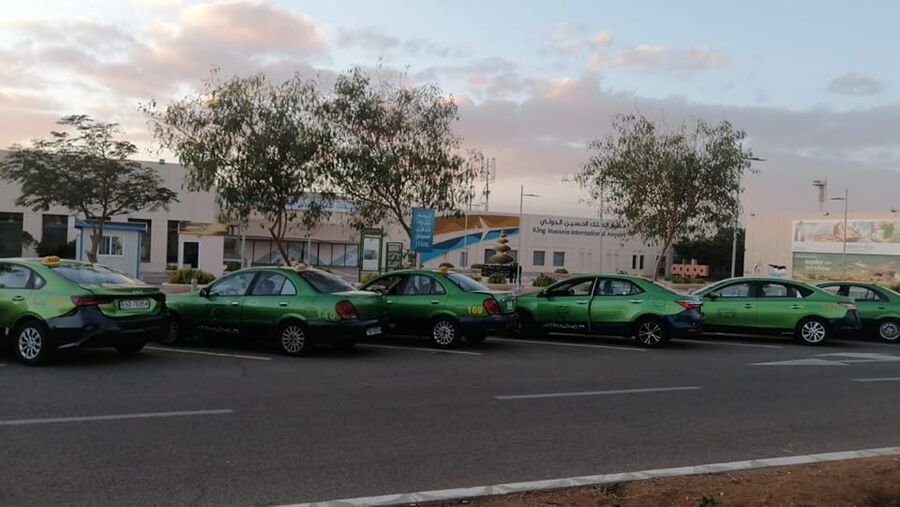 سلطة العقبة: الاولوية للتاكسي الأخضر