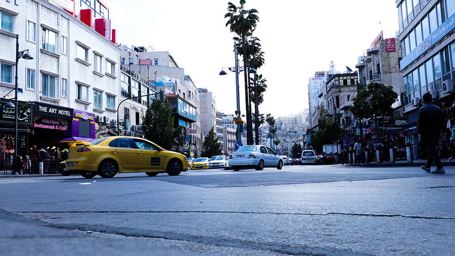 تجار في عمّان يطالبون بـ توفير