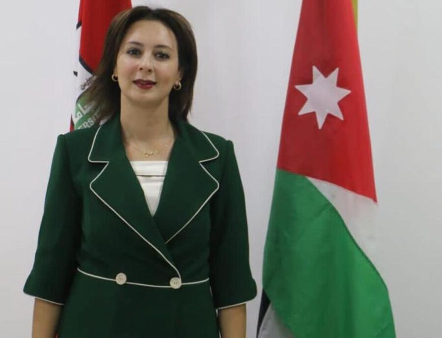 الدكتورة بتول المحيسن اول عربية واردنية