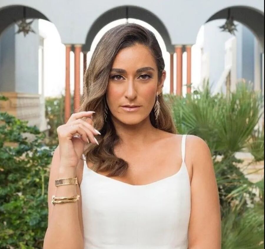 هكذا ردت أمينة خليل على اتهامها