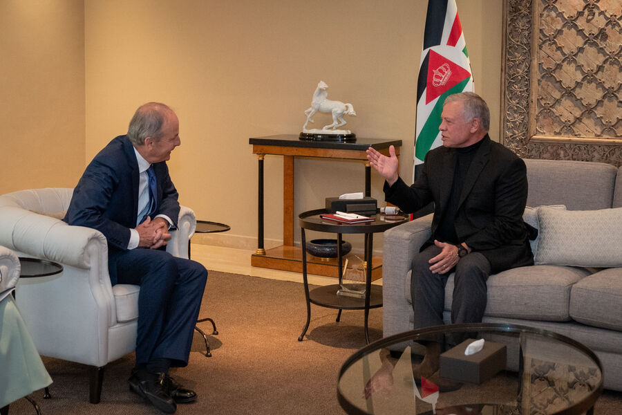 الملك يستقبل ميهال مارتن