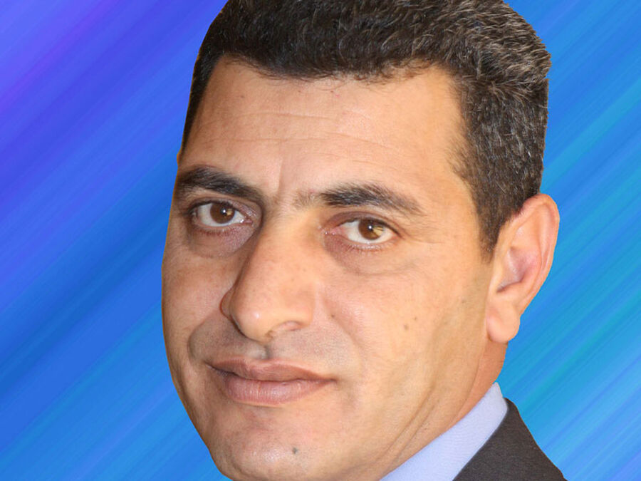 أ.د. عمر جرادات.. مبارك العمادة