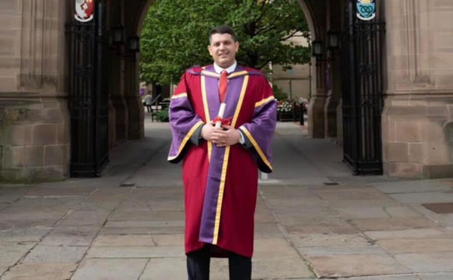 محمد عاطف عضيبات.. مبارك الدكتوراه من