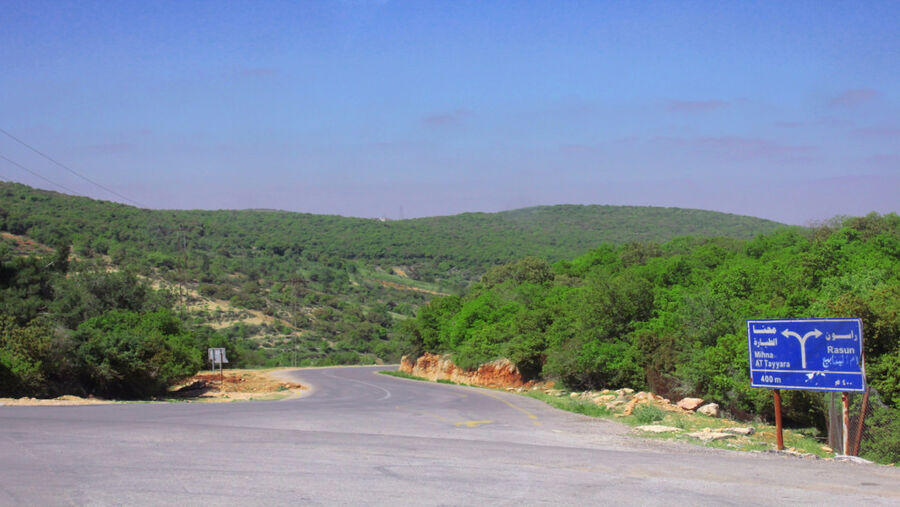 بلدية عجلون تنفذ مشاريع لتصريف مياه