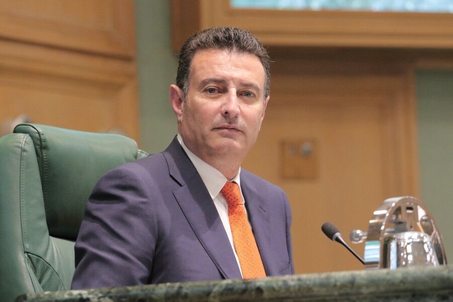 الصفدي اول رئيس برلمان يزور مجلسي