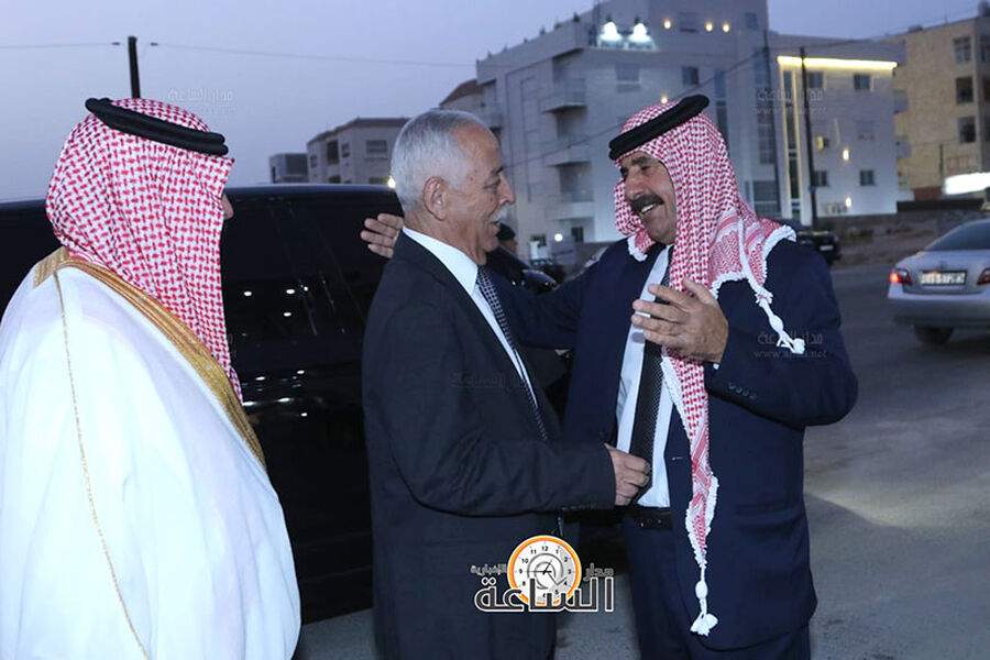 رئيس الديوان الملكي ووزراء وشخصيات بضيافة