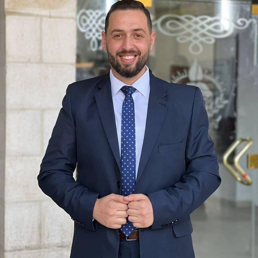 العريس عبدالله البشايرة مبارك الخطوبة