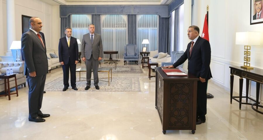 البياضي وسليمان يؤديان القسم القانوني أمام