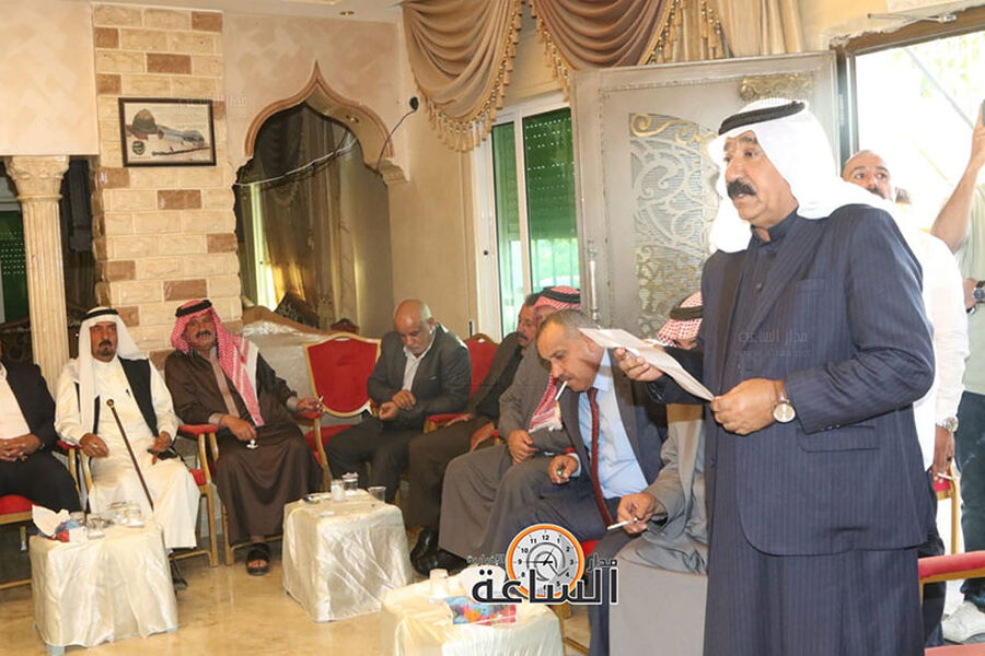 عشيرة العنيزات تنظم وثيقة التزام بعدم