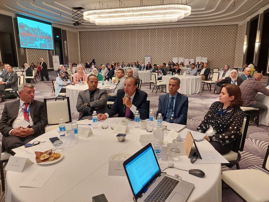 جلسة تشاورية لمناقشة خطة عمل برنامج