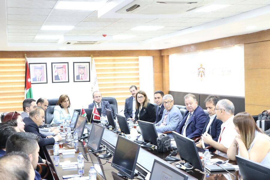 اهتمام تركي بفرص استثمارية في قطاعات