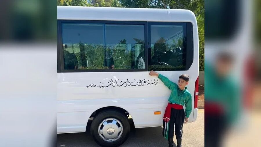 شعرت بأني أطلب من والدي.. ماذا