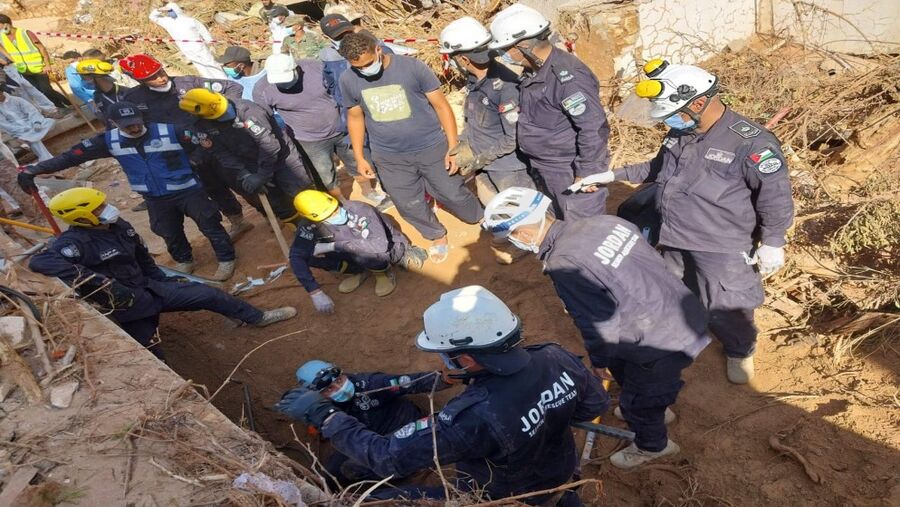 عودة فريق البحث والإنقاذ الأردني الدولي