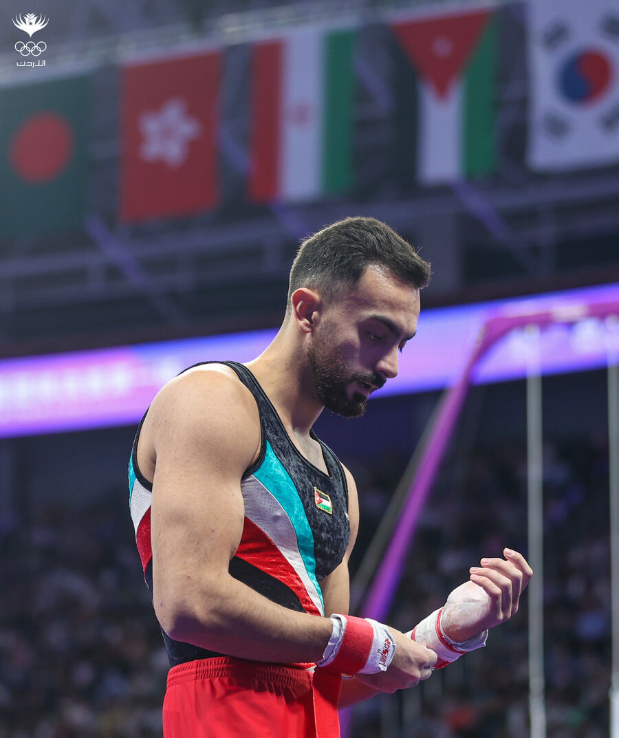 لاعب منتخب الجمباز أحمد أبو السعود