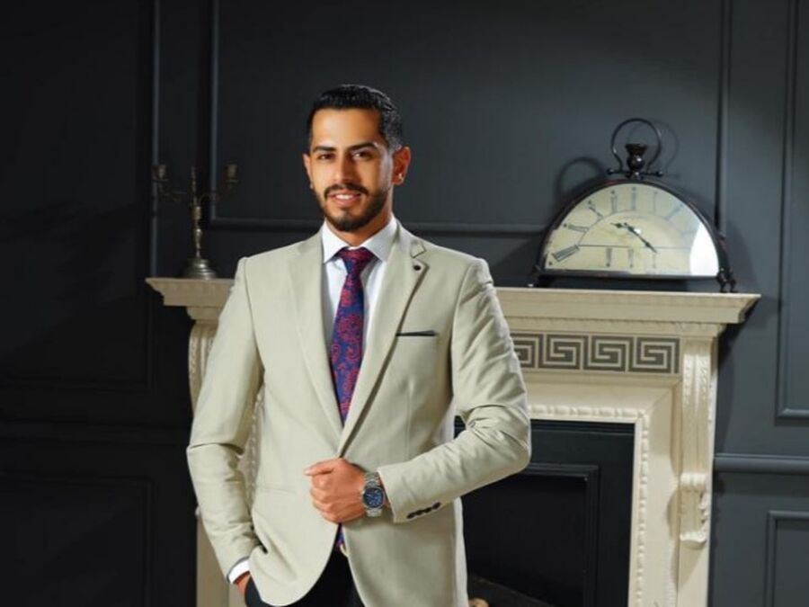 زيد بني صخر.. مبارك التخرج