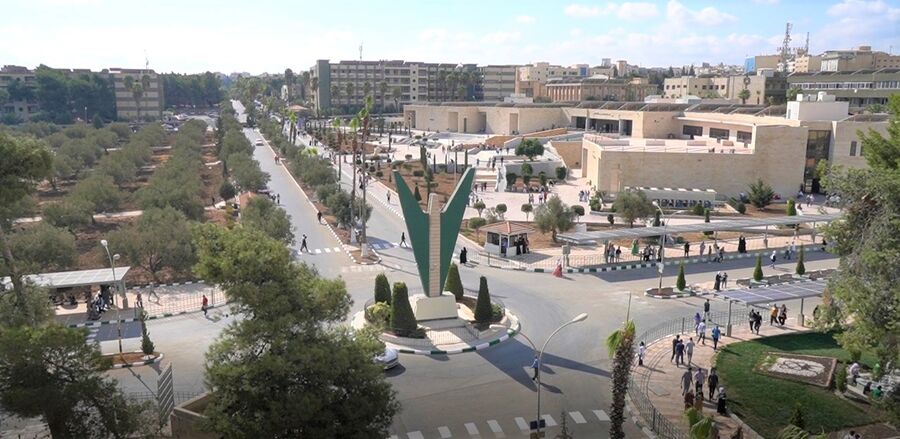 اليرموك تقرر معاملة طلبة البرامج الدولية