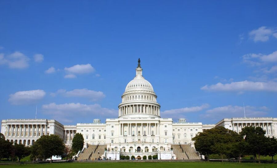 أقل من 24 ساعة على إغلاق