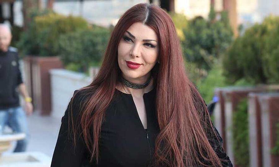 ممثلة سورية بتصريح صادم: مشاهد القبلات