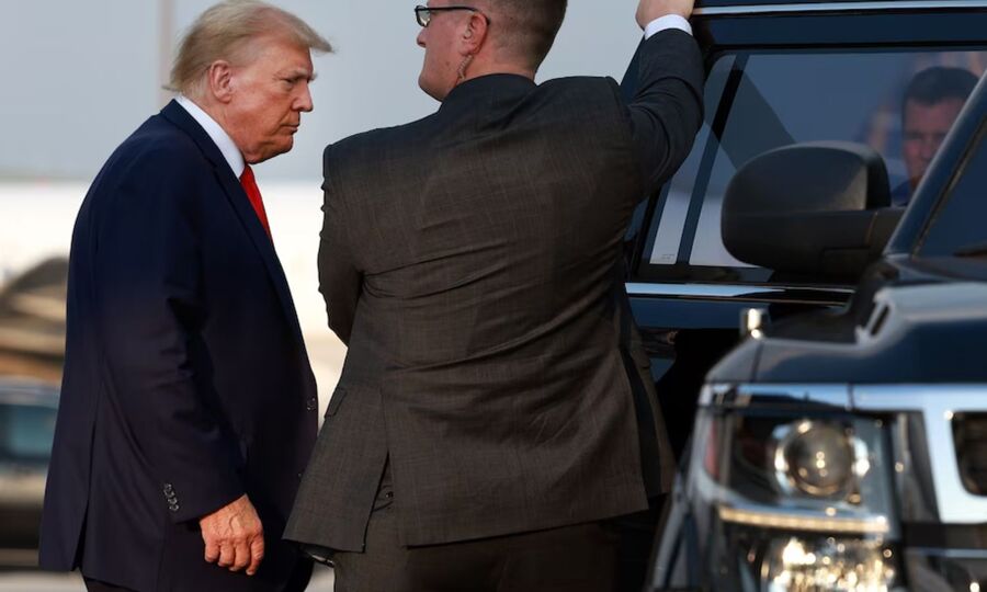 ترامب: المدعي العام فاسد والقاضي مختل