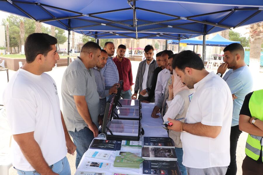 بماذا استقبلت ادارة مكافحة المخدرات الطلبة