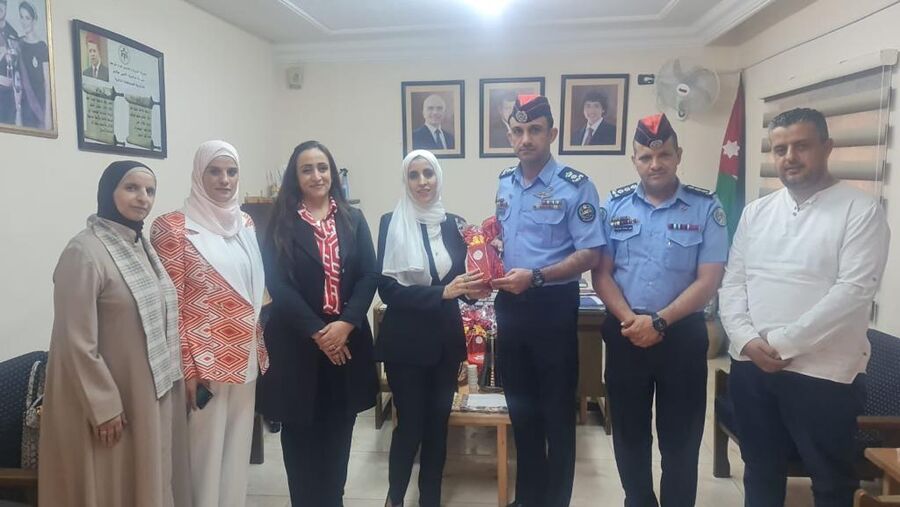 جمعية بادري تكرم معلمين لواء ماركا