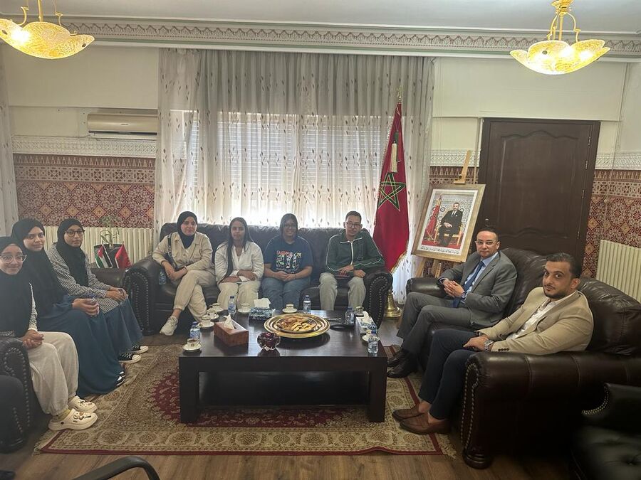 حمو يستقبل الطلبة المغاربة الجدد المقبولين