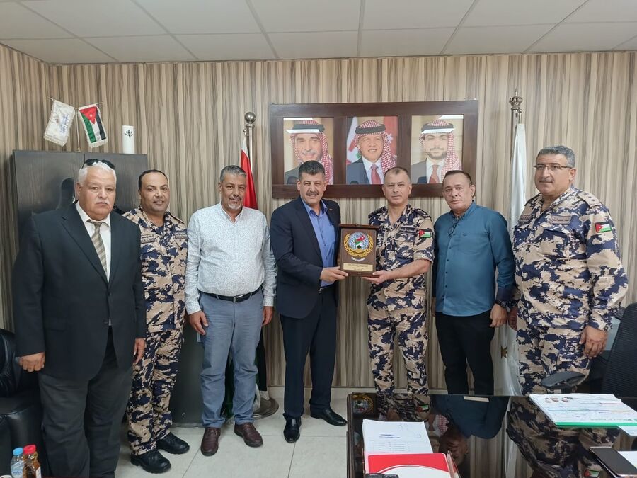 ابو عاقولة يكشف ارقام الشاحنات والمركبات