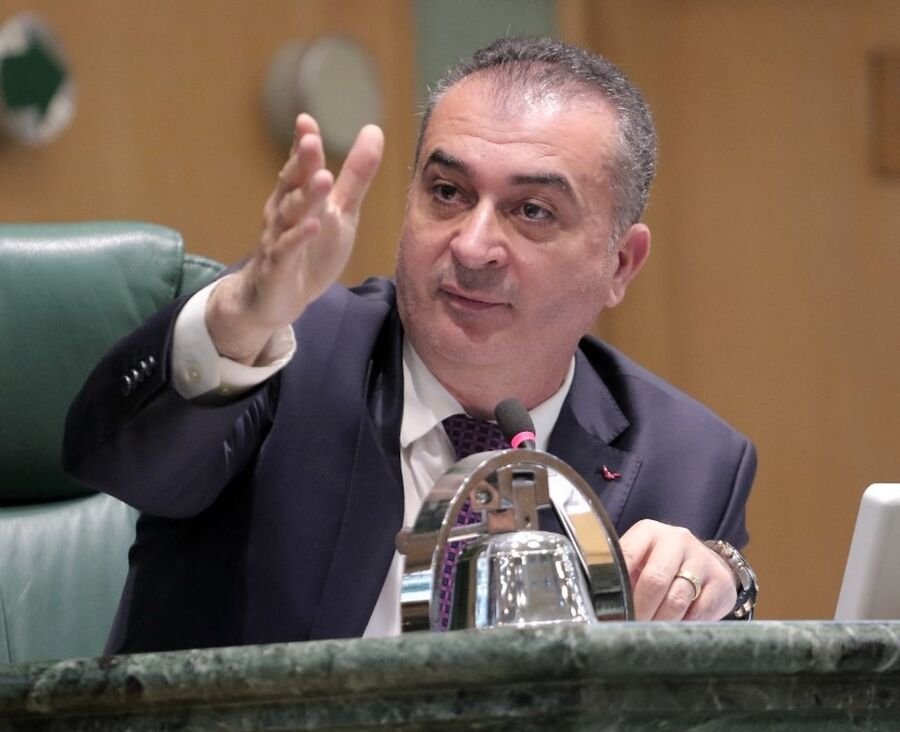 النائب هيثم زيادين يعلن ترشحه لموقع