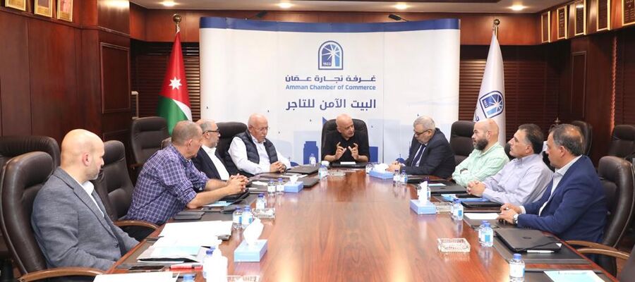 تجارة عمان تقدّم 200 الف دينار