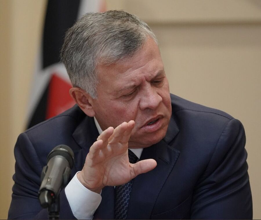 الملك يلتقي وزير الخارجية الاميركي