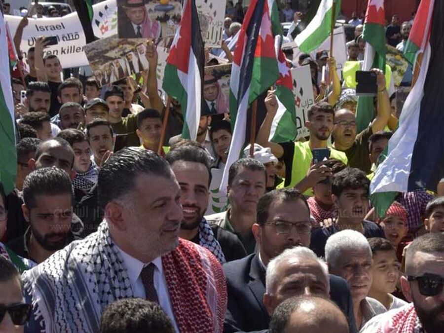 حزب إرادة ينظم وقفة تضامنية في