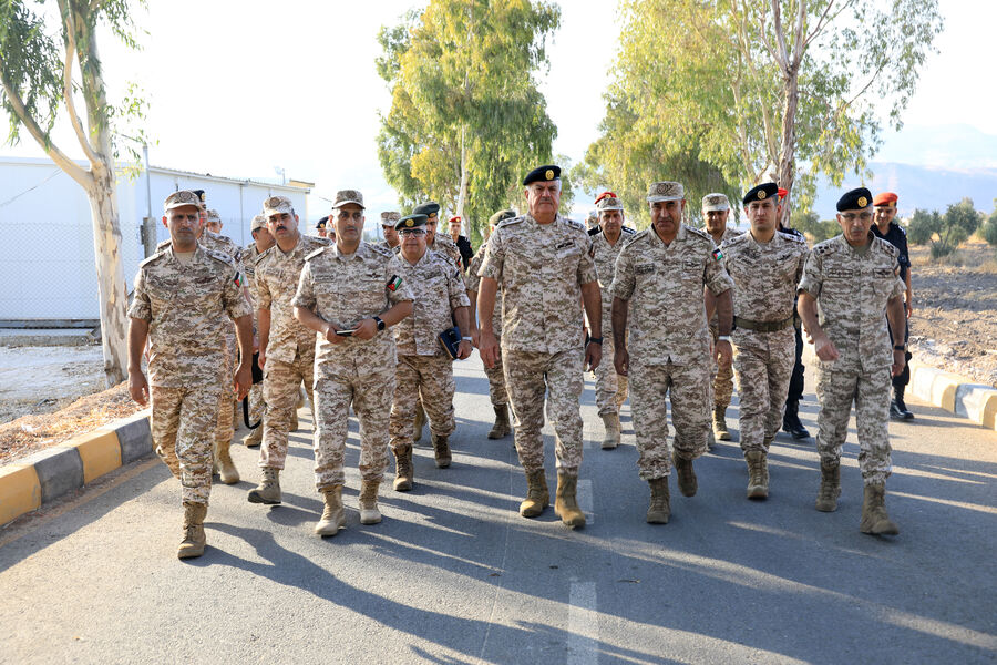 الحنيطي يزور كتيبة حرس الحدود ٩