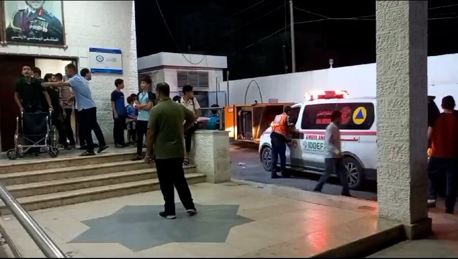 المستشفى الميداني الأردني في غزة يواصل