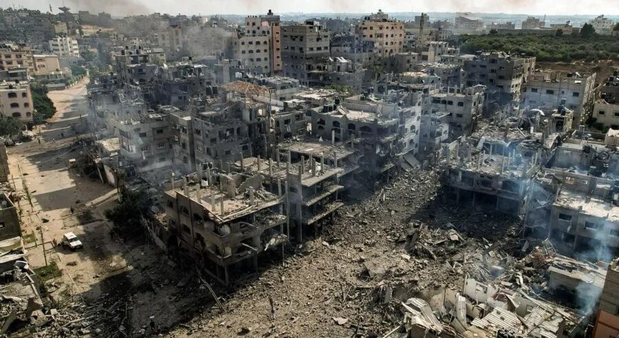 تحذير من كارثة بيئية لوجود جثامين