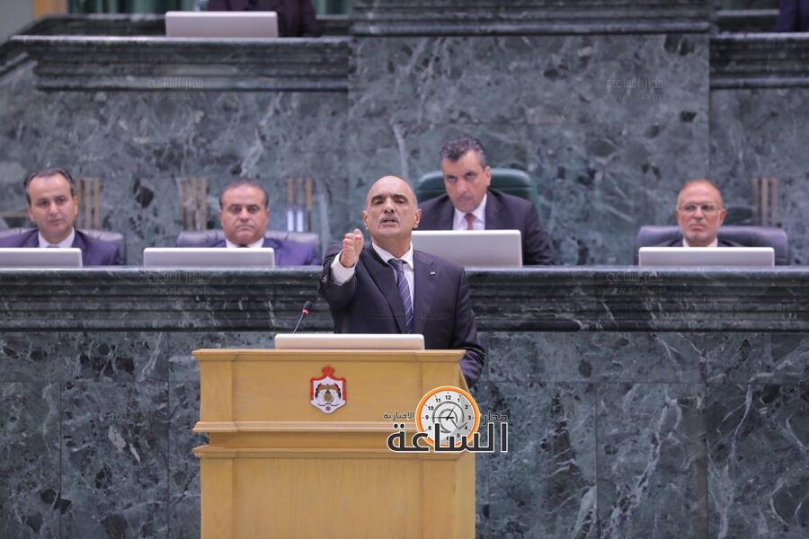 لمن قال الخصاونة فشر بأسمكم جميعا