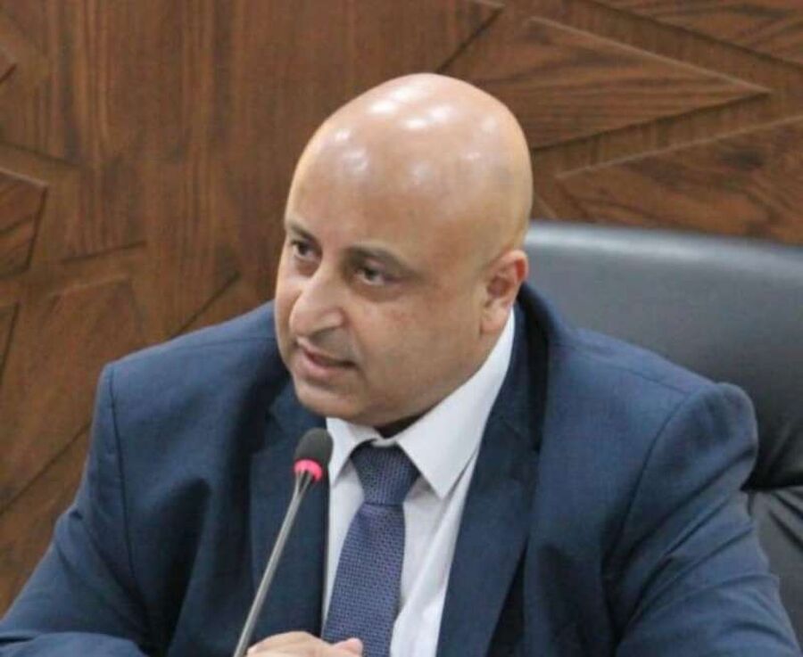 حداد: مراجعة جميع الاتفاقيات بين الأردن