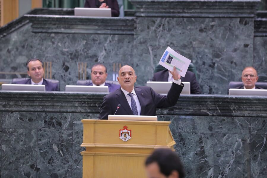 الخصاونة: منشورات خطيرة يتمّ تداولها تستهدف