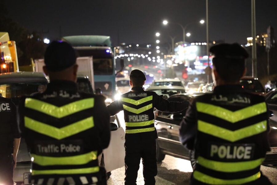 بدء الانتشار الأمني على كافة الطرقات