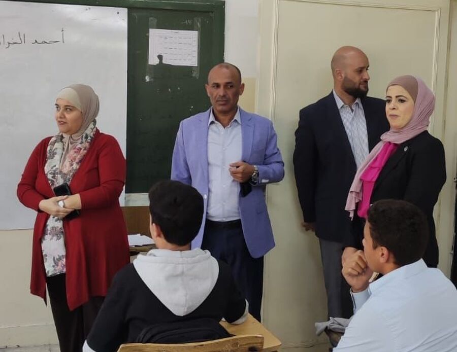 الوريكات تشرف على إجراءات عملية انتخابات