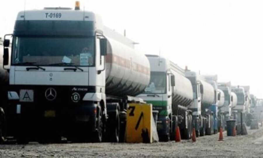 الطاقة توضح سبب عودة صهاريج النفط