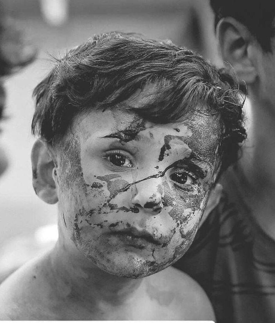 قتلت قلمي بقذيفة كرامتك