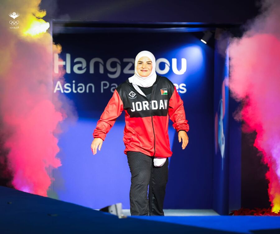 الحجاج تظفر بفضية رفع الأثقال البارالمبية