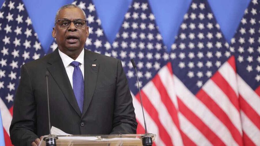 الجيش الأمريكي يشن ضربات ضد أهداف