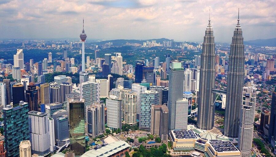 انتخاب السلطان إبراهيم ملكا جديدا لماليزيا