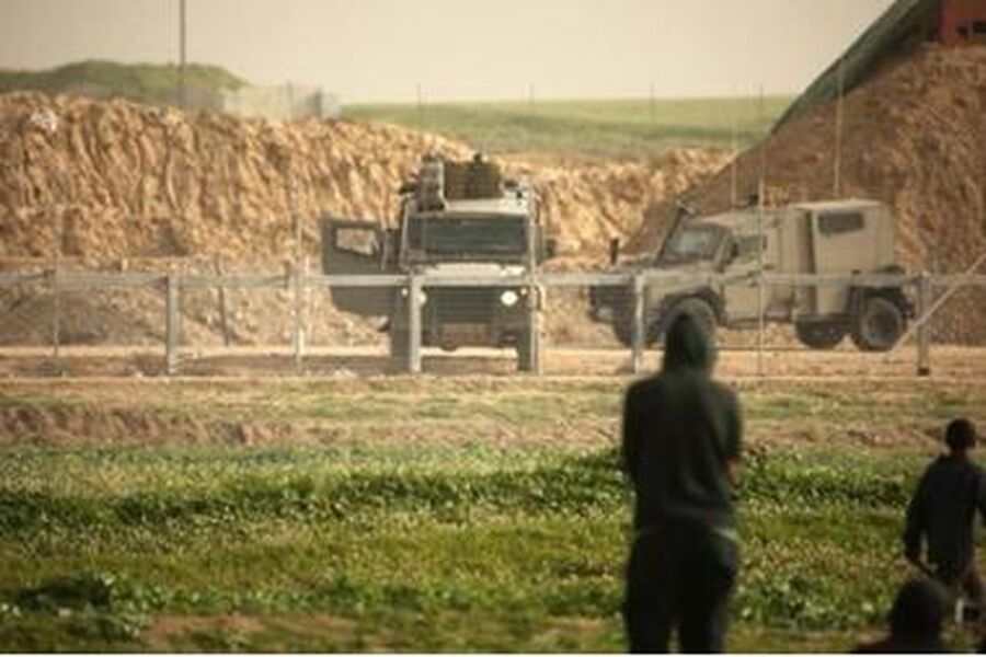  استشهاد 4 مزارعين جراء قصف الاحتلال