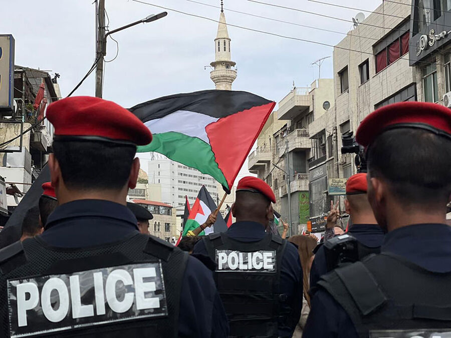 هكذا أمضى رجال الأمن جمعتهم هذه: