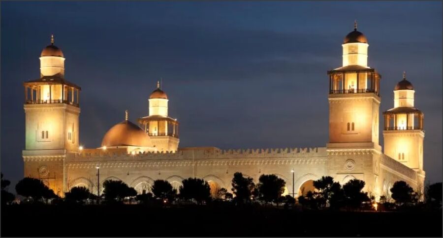 لماذا نادت مساجد في الأردن مساء