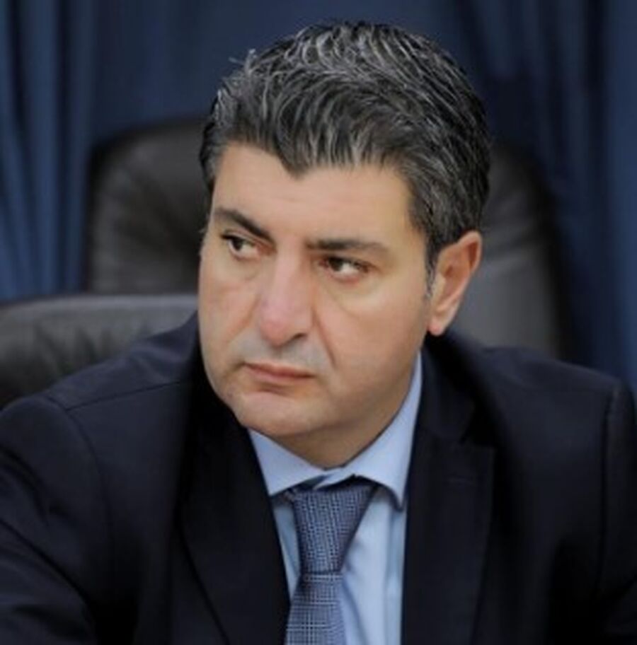 علي سليمان الغزاوي رئيسا للجنة البيئة