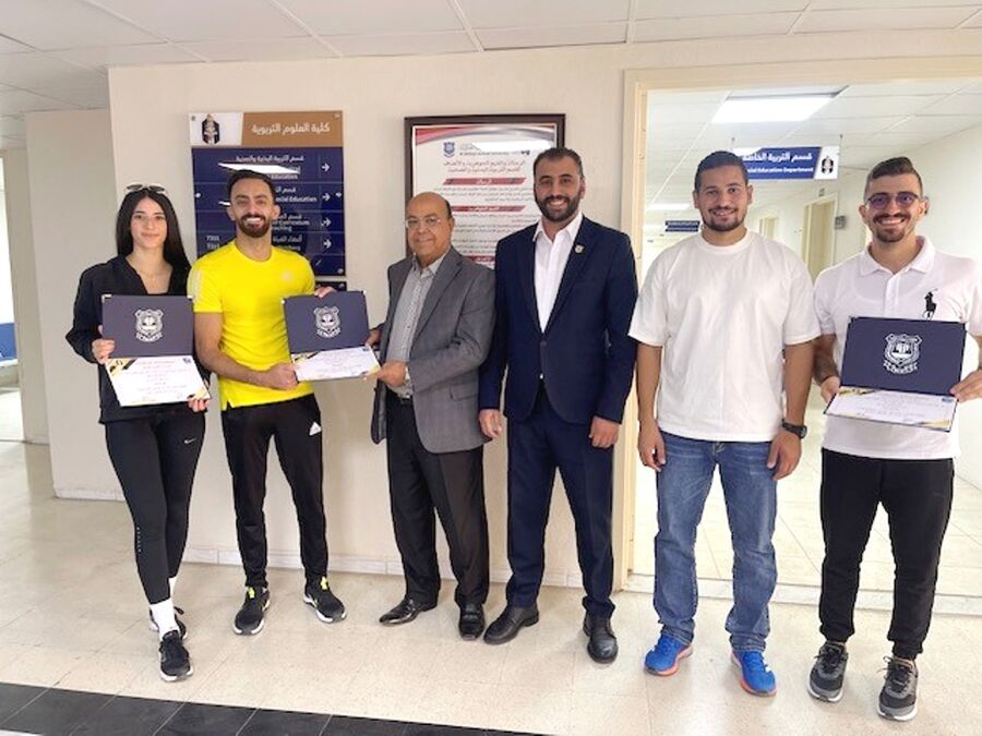 العلوم التربوية في عمان الاهلية تكرّم